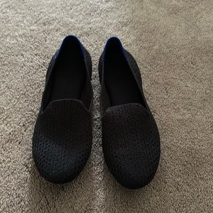 Black Rothy’s loafers